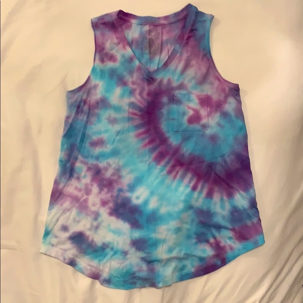 Tie dye tank top💜💙